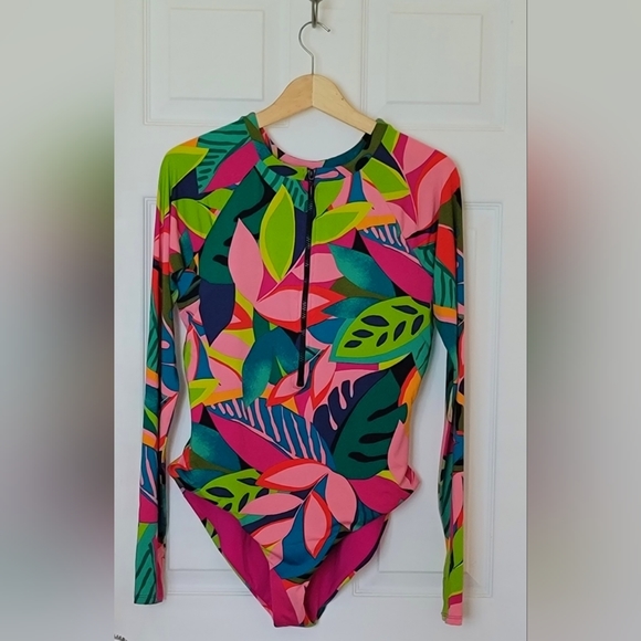 Trina TurkRainforest Paddle One-Piece Swimsuit 🪴 - Picture 4 of 6